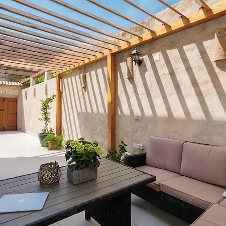 Nika Hvar Island Jelsa