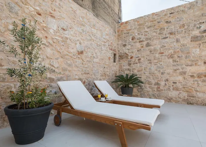 Nika Hvar Island Jelsa